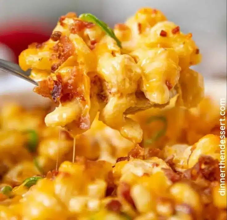 Creamy jalapeno popper mac and cheese topped with smoked jalapenos